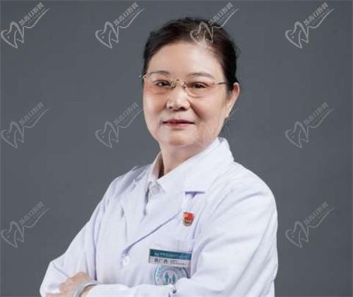 黃廣香究竟怎么樣？從個(gè)人資料到口碑，手術(shù)水平與案例全解析！