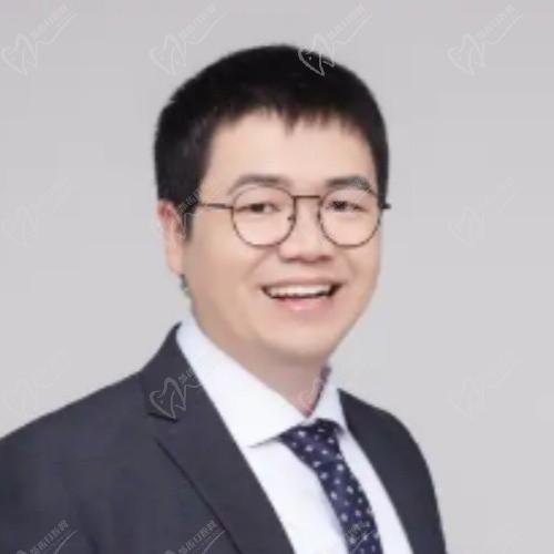 高亞?wèn)|