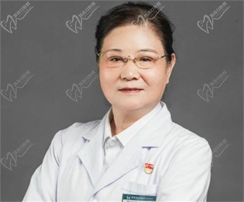 黃廣香和崔鑫做腹壁哪個(gè)好？技術(shù)優(yōu)勢(shì)全面解析讓你不再糾結(jié)做腹壁選黃廣香還是崔鑫