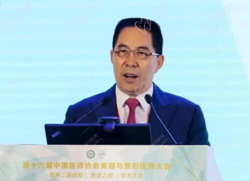 李世榮延長手術(shù)為什么那么貴？揭秘天價(jià)背后的技術(shù)實(shí)力與患者口碑